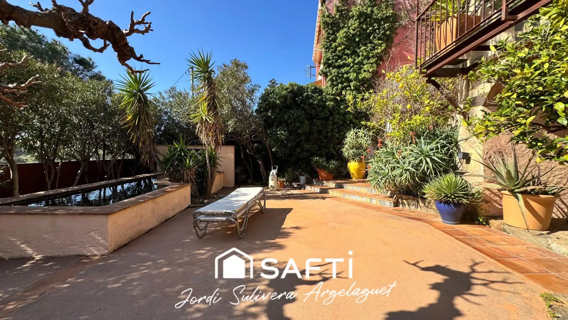 Garden of Detached homes for sale in Cantallops  with Heating, Terrace and Swimming Pool