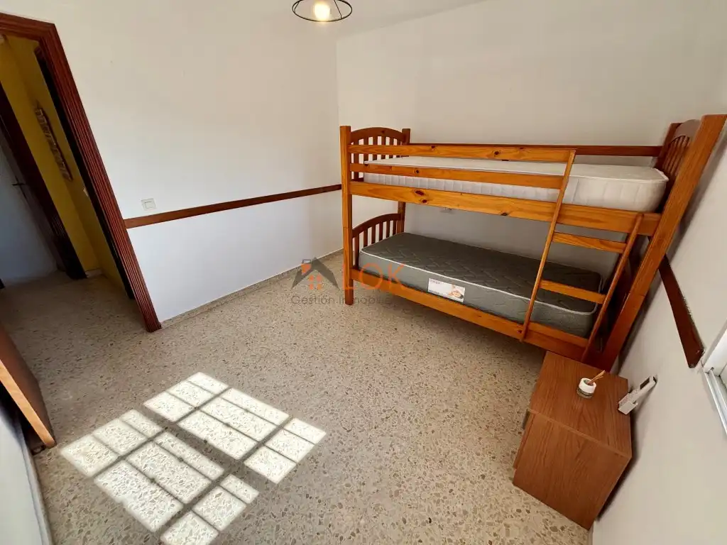 Dormitori de Casa o xalet en venda en Rincón de la Victoria