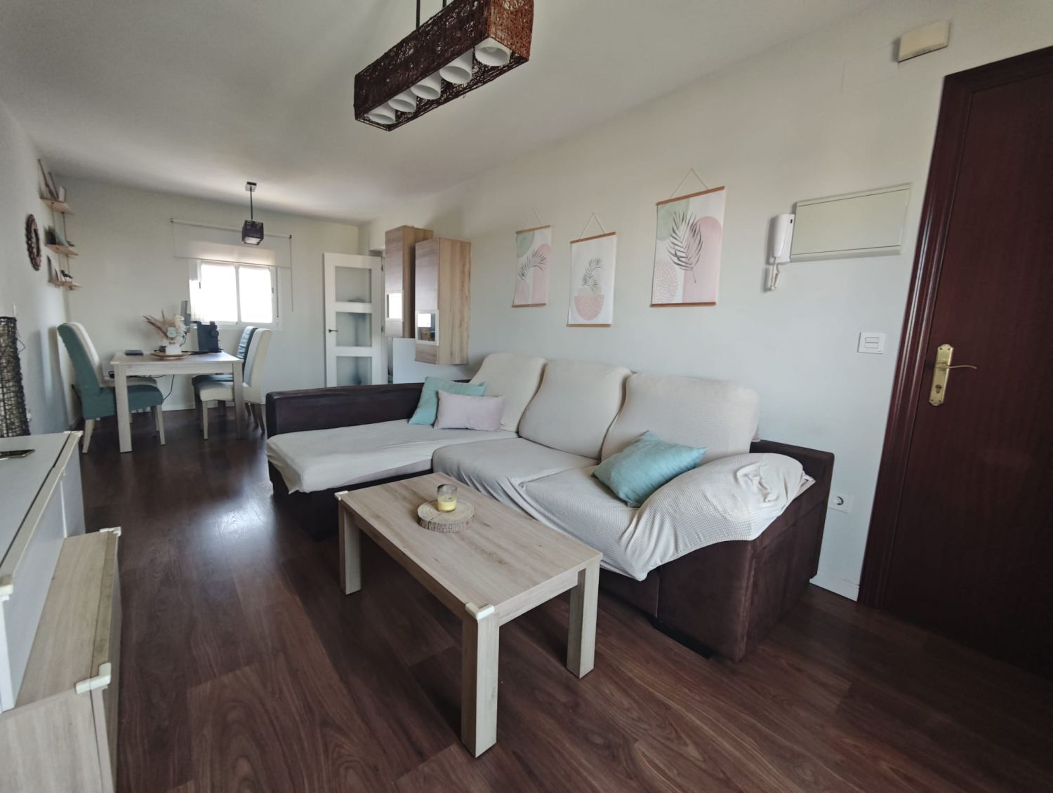 Sala de estar de Piso en venta en Alcalá de Guadaira