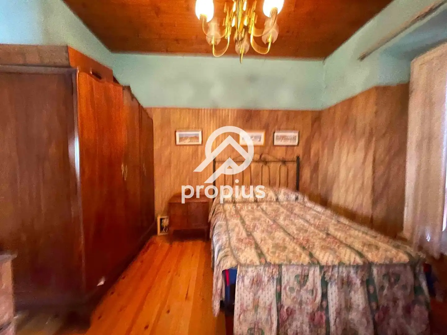 Chalet con terraza en venta en Nueva, imagen 45