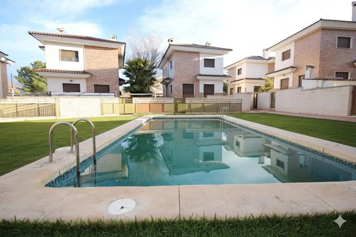 Casa o xalet en venda a Petrer