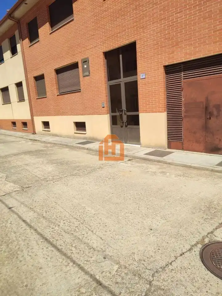 Apartament en venda a El Almendro, Gordoncillo