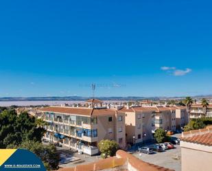 Vista exterior de Apartament en venda en Torrevieja amb Aire condicionat i Terrassa