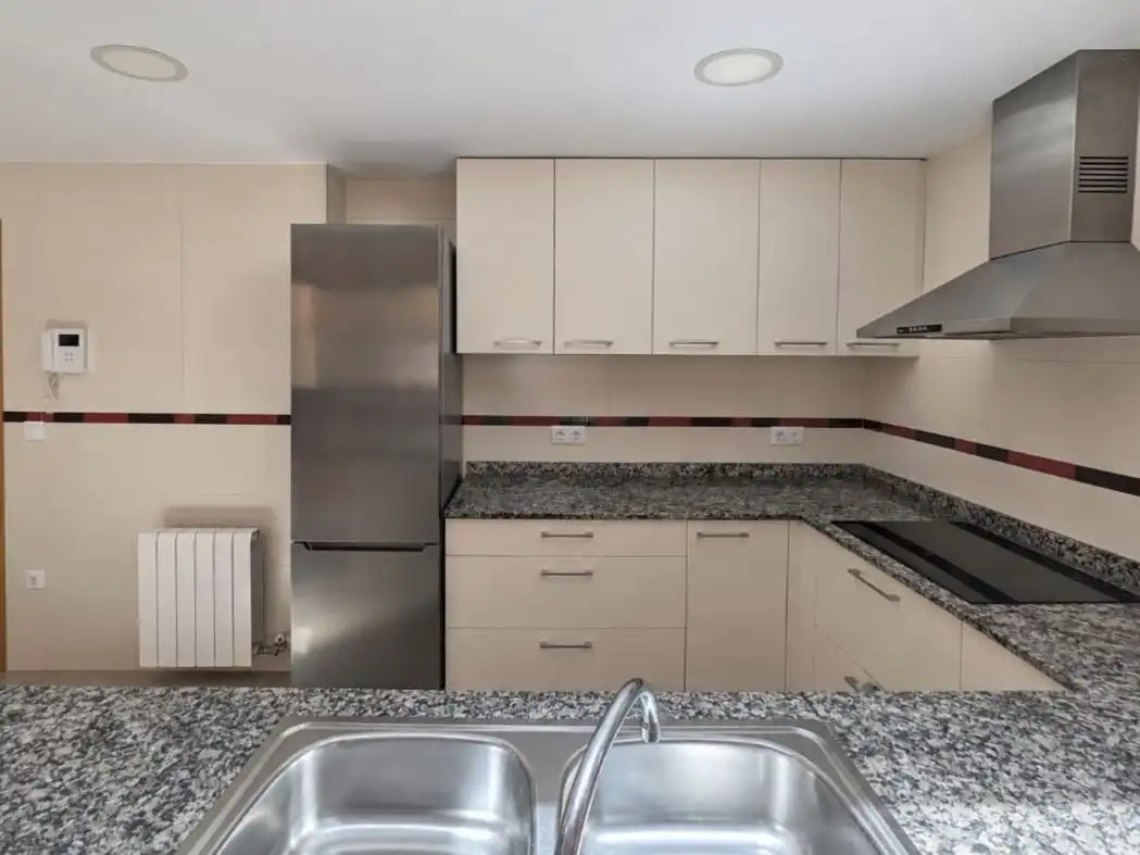 Cuina de Casa o xalet en venda en Begues amb Aire condicionat, Terrassa i Balcó