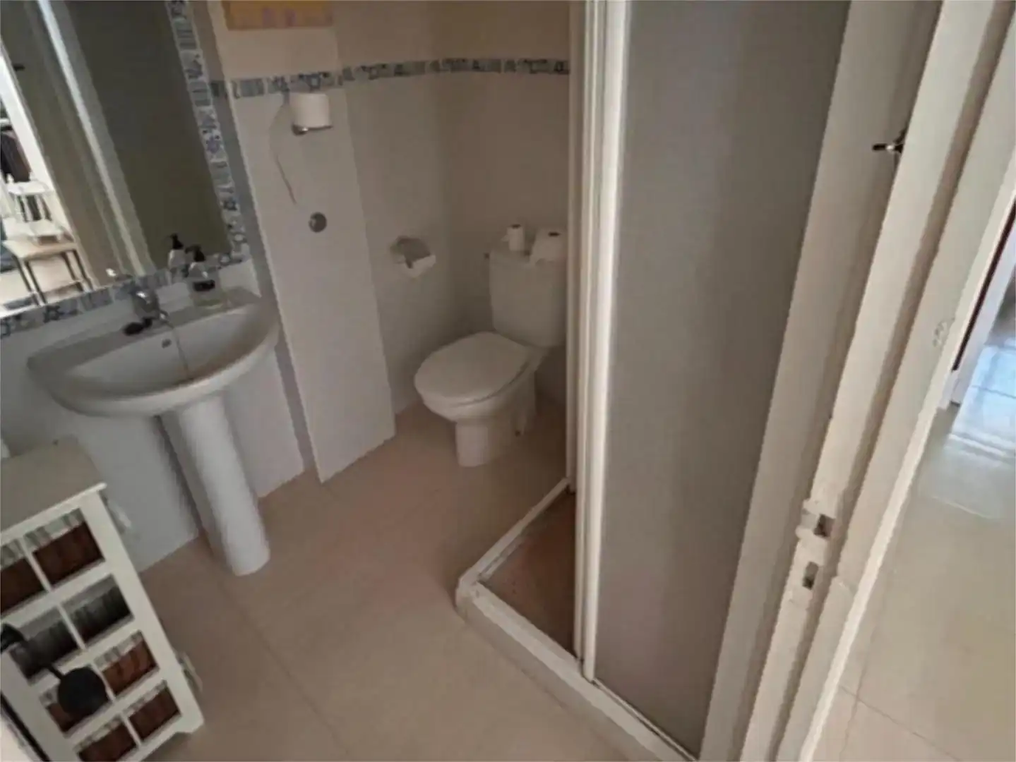 Bathroom of Flat for sale in Chipiona  with Private garden, Swimming Pool and Furnished