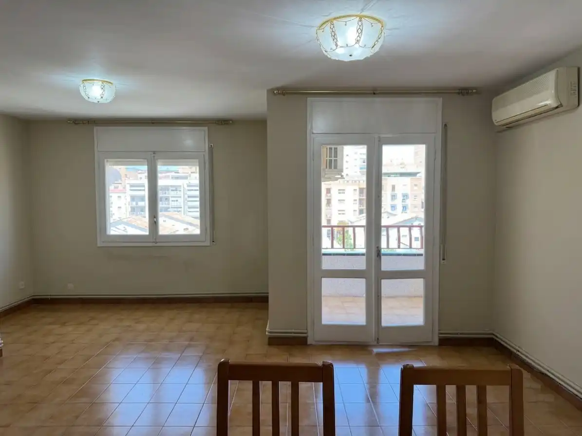 Comedor de Piso en venta en Balaguer con Aire acondicionado, Calefacción y Terraza