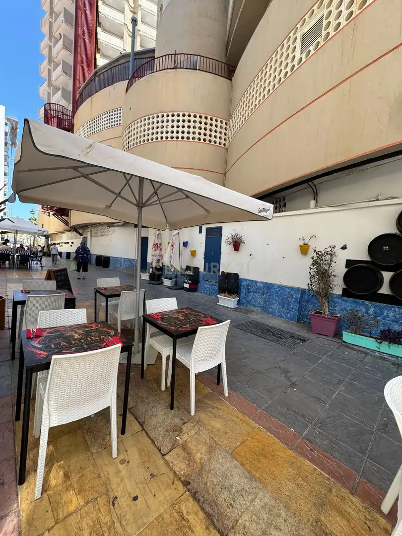Local en traspaso en Fuengirola con Aire acondicionado