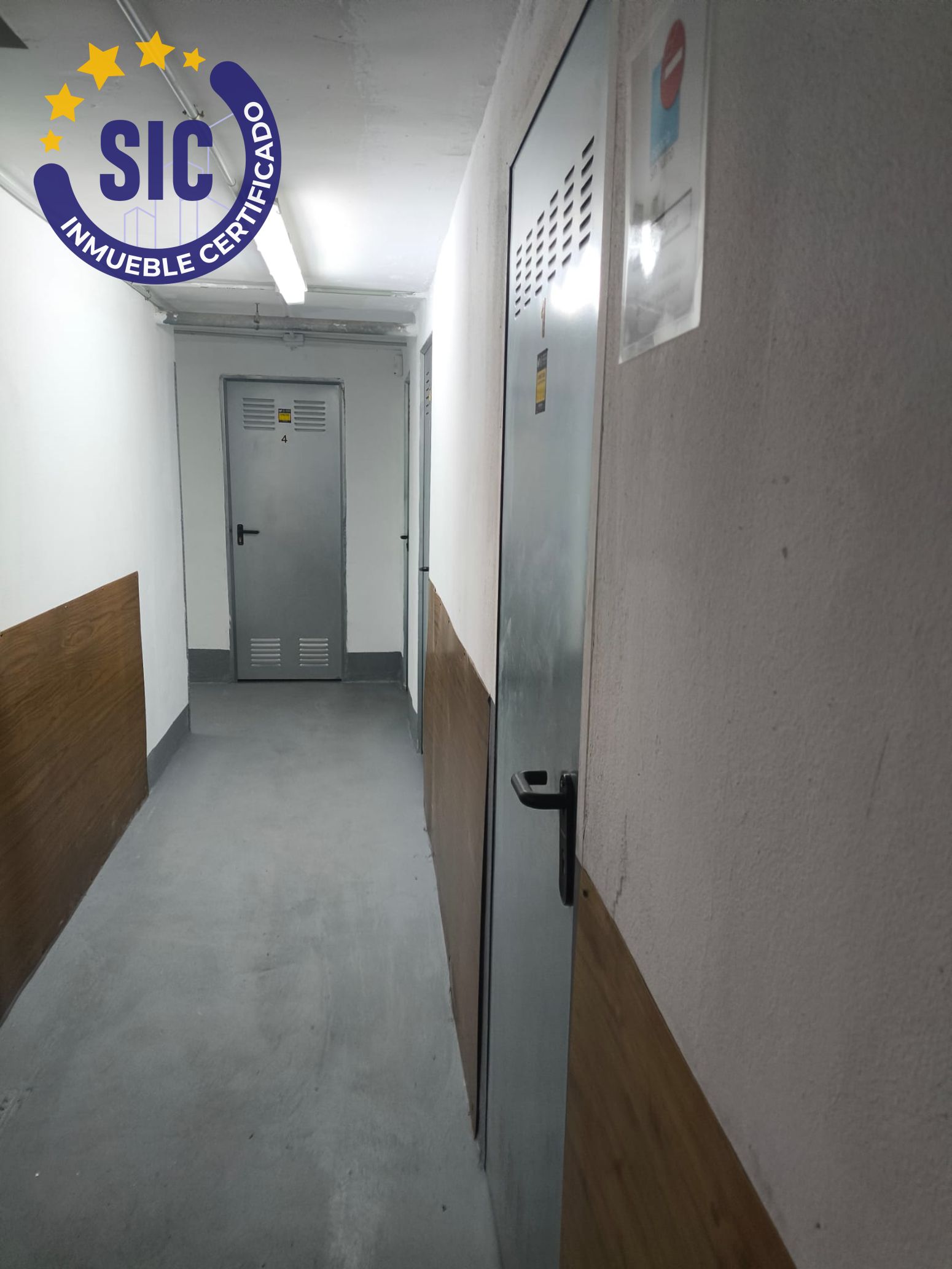 Box room for sale in  Valencia Capital