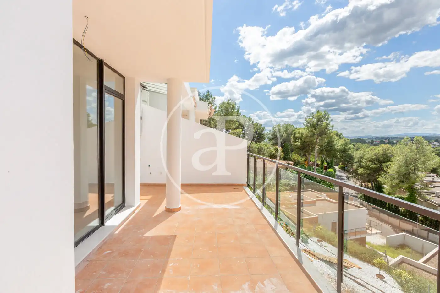 Terrassa de Casa adosada en venda en Chiva amb Aire condicionat, Calefacció i Jardí privat