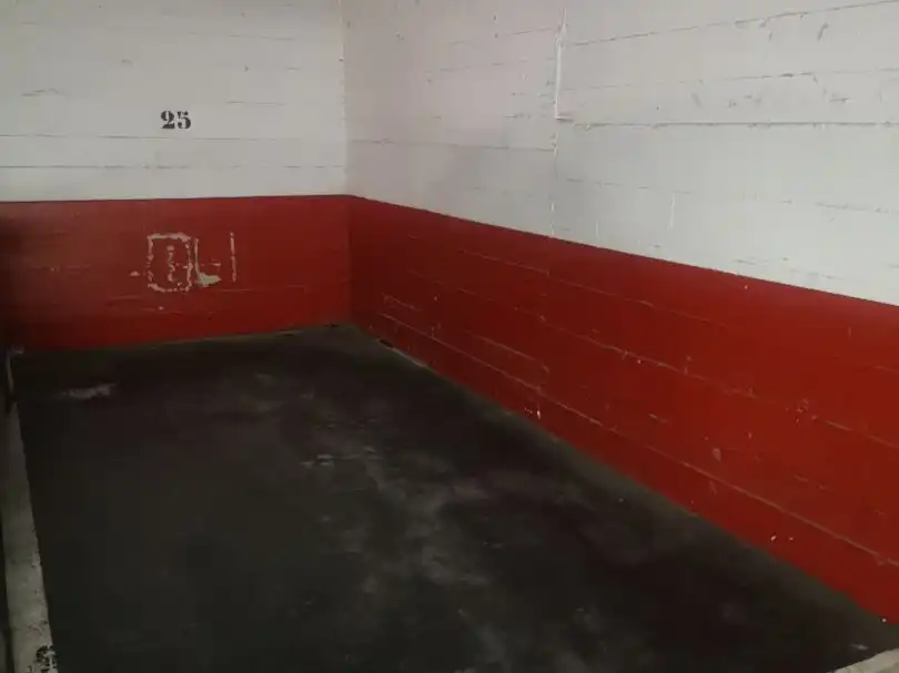 Parking to rent in Santa Ana 8, imagen 4