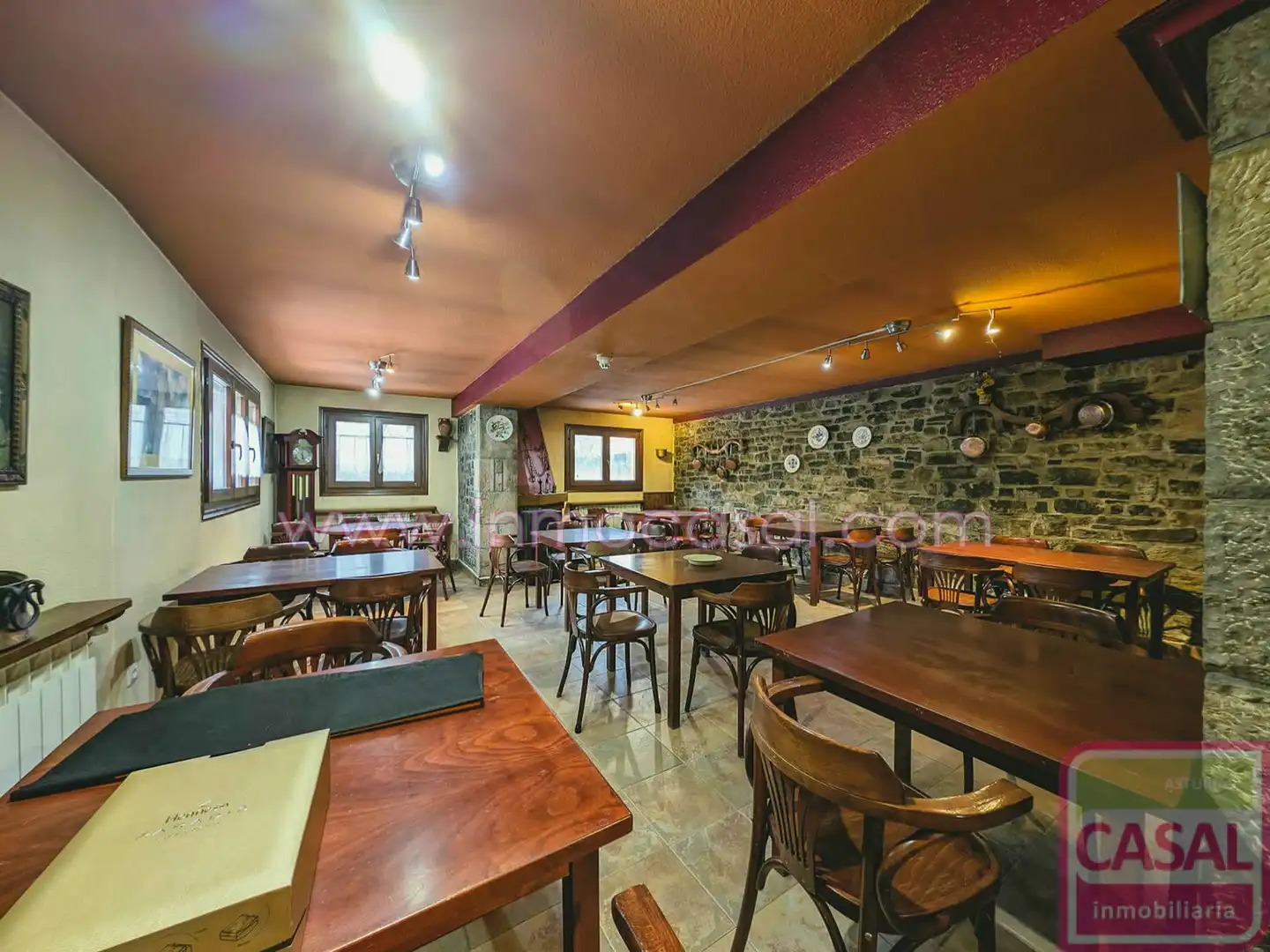 Casa o chalet en venta en León Capital  con Calefacción, Trastero y Amueblado