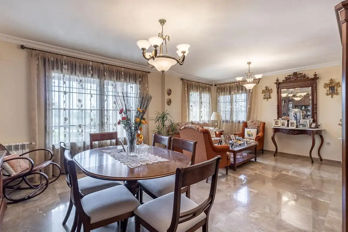 Chalet con jardín en venta en Mariana Pineda 2, imagen 9