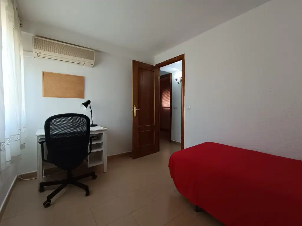 Schlafzimmer von Wohnung zur Miete in Córdoba