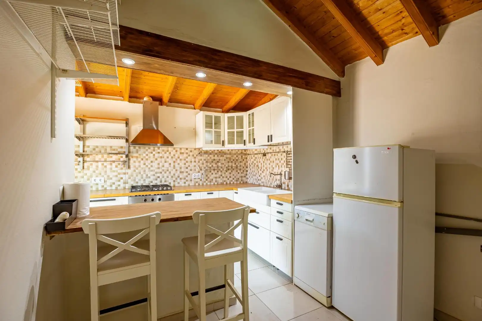 Cocina de Finca rústica en venta en Vega de San Mateo con Jardín privado, Terraza y Piscina