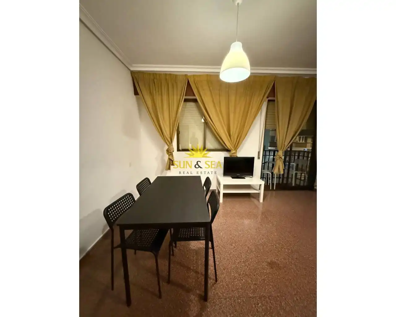 Vista exterior de Apartament de lloguer en Murcia amb Calefacció, Terrassa i Moblat