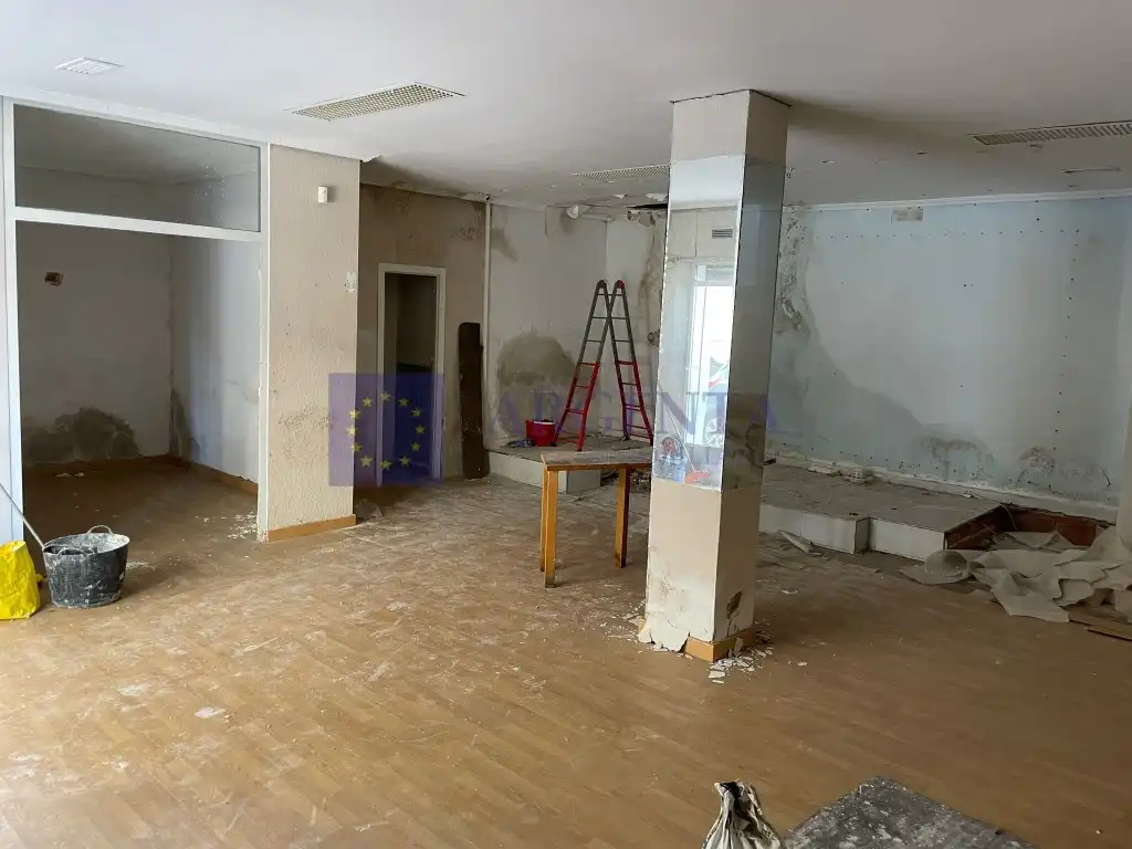 Gewerbefläche zum Verkauf in Calle Doctor Fleming, imagen 3
