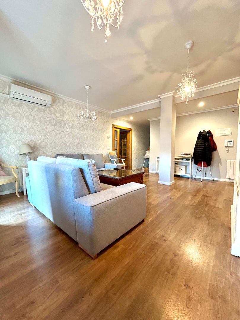 Living room of Flat for sale in  Albacete Capital  with Air Conditioner, Heating and Furnished