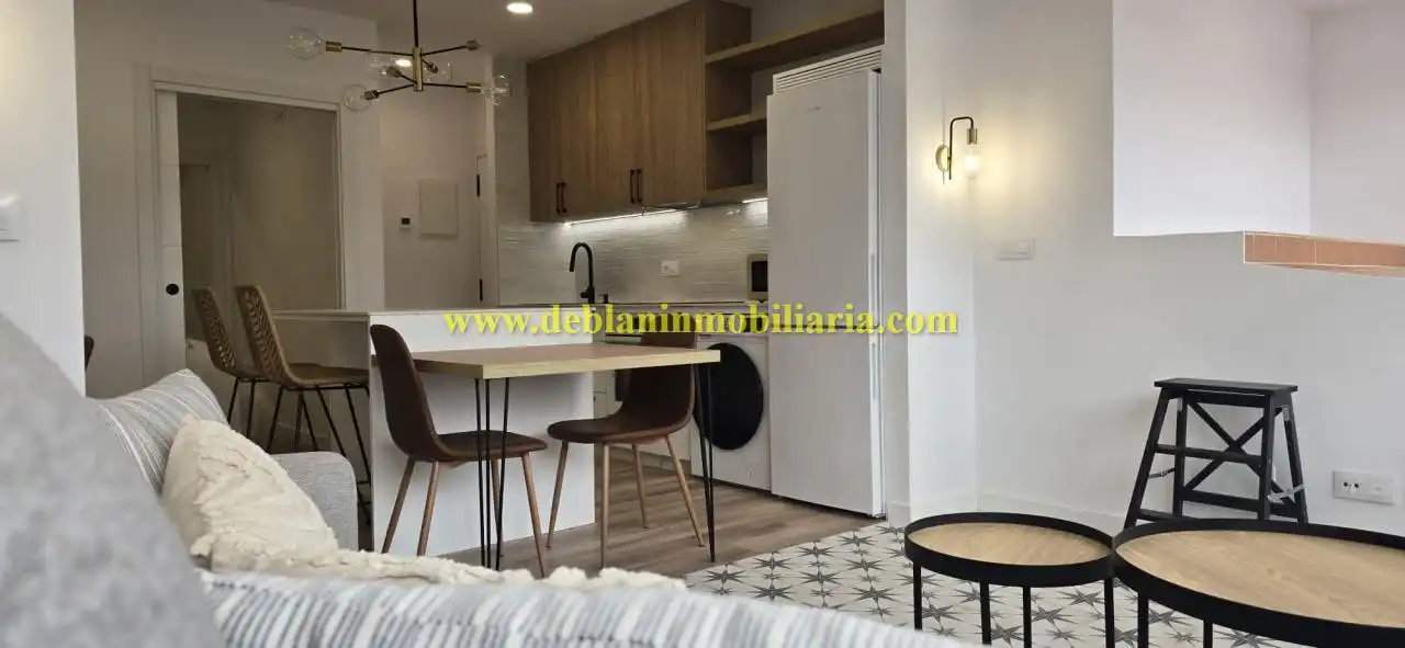 Habitación de Piso de alquiler en O Porriño   con Calefacción y Amueblado