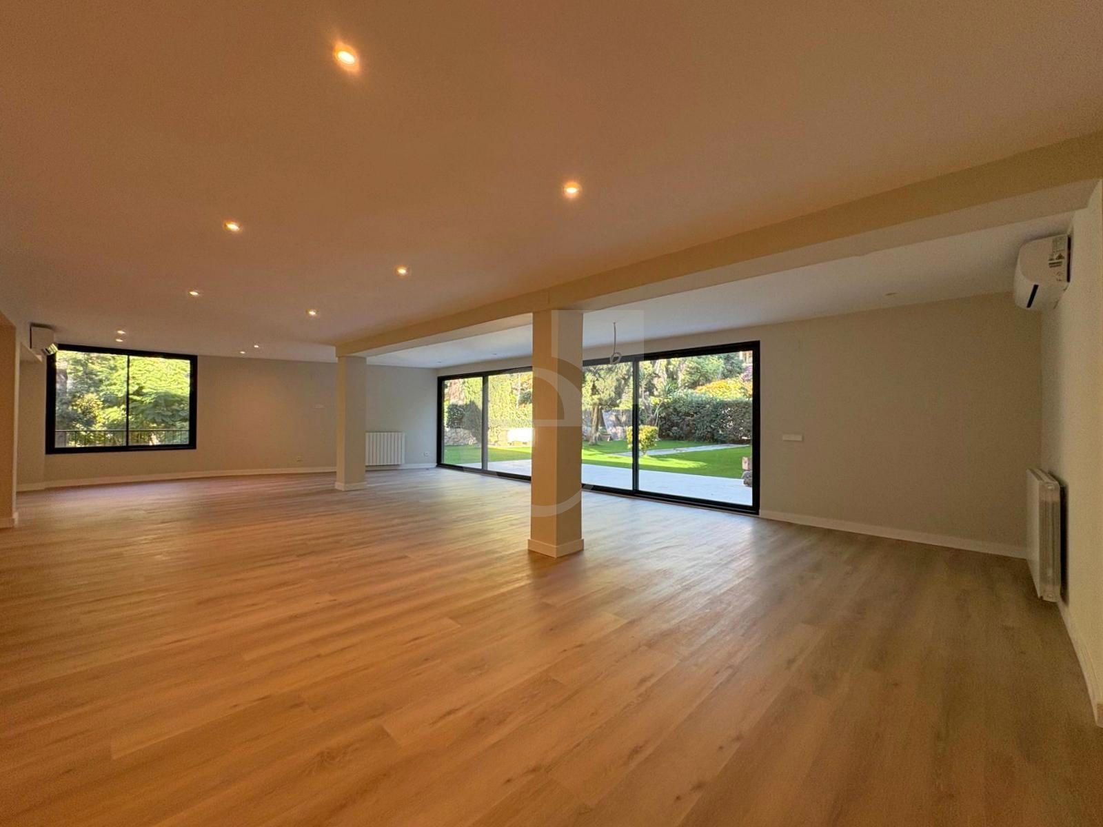 Pis de lloguer en Rocafort amb Aire condicionat, Calefacció i Jardí privat