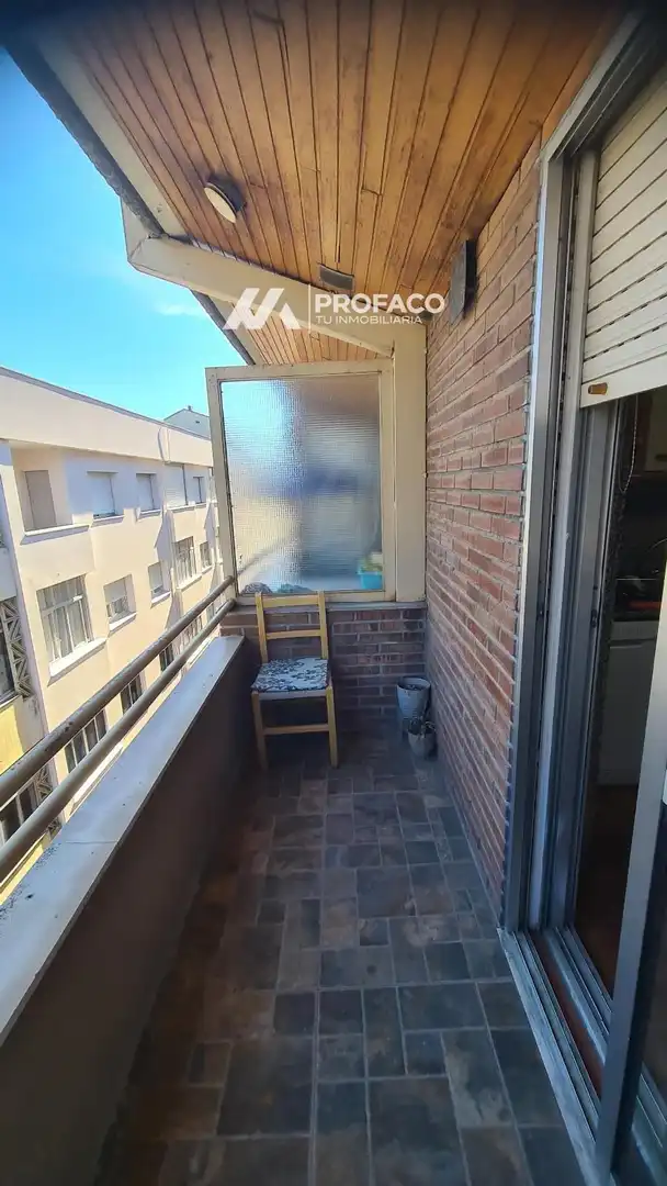 Terraza de Piso de alquiler en Ourense Capital  con Calefacción y Amueblado