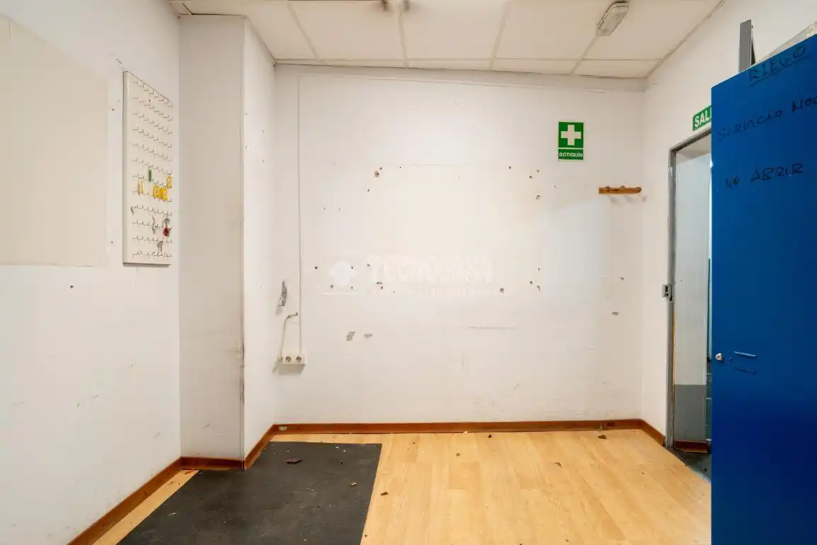 Local comercial en venda a Centro, imagen 9