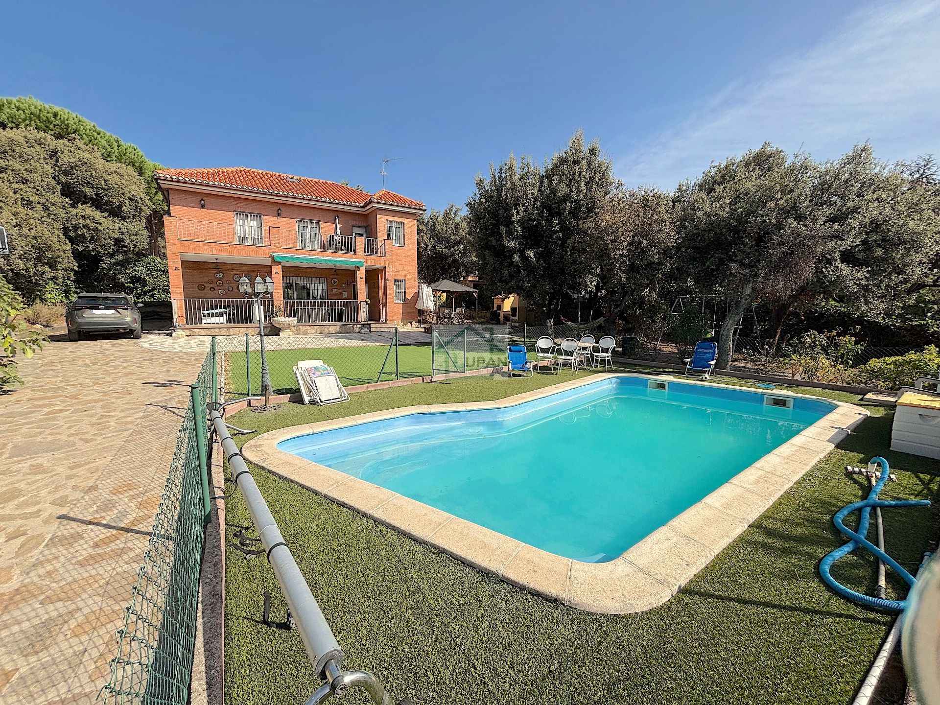 Piscina de Casa o xalet en venda en El Escorial amb Calefacció, Jardí privat i Terrassa