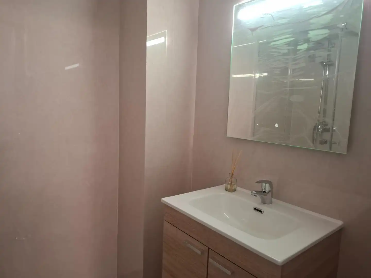 Bany de Apartament en venda en Málaga amb Aire condicionat i Moblat