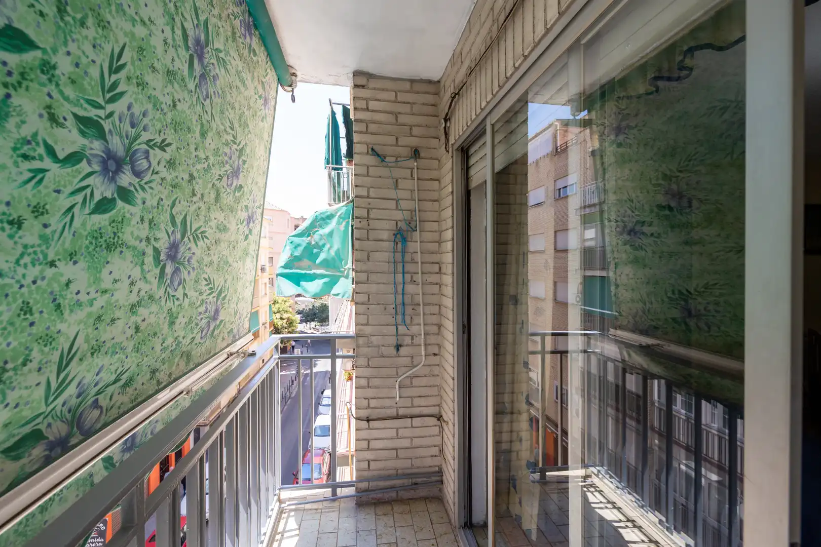 Terraza de Piso de alquiler en Granada con Calefacción, Amueblado y Lavadora