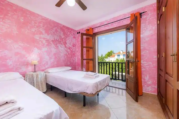 Dormitori de Casa adosada en venda en Manacor amb Aire condicionat, Calefacció i Jardí privat