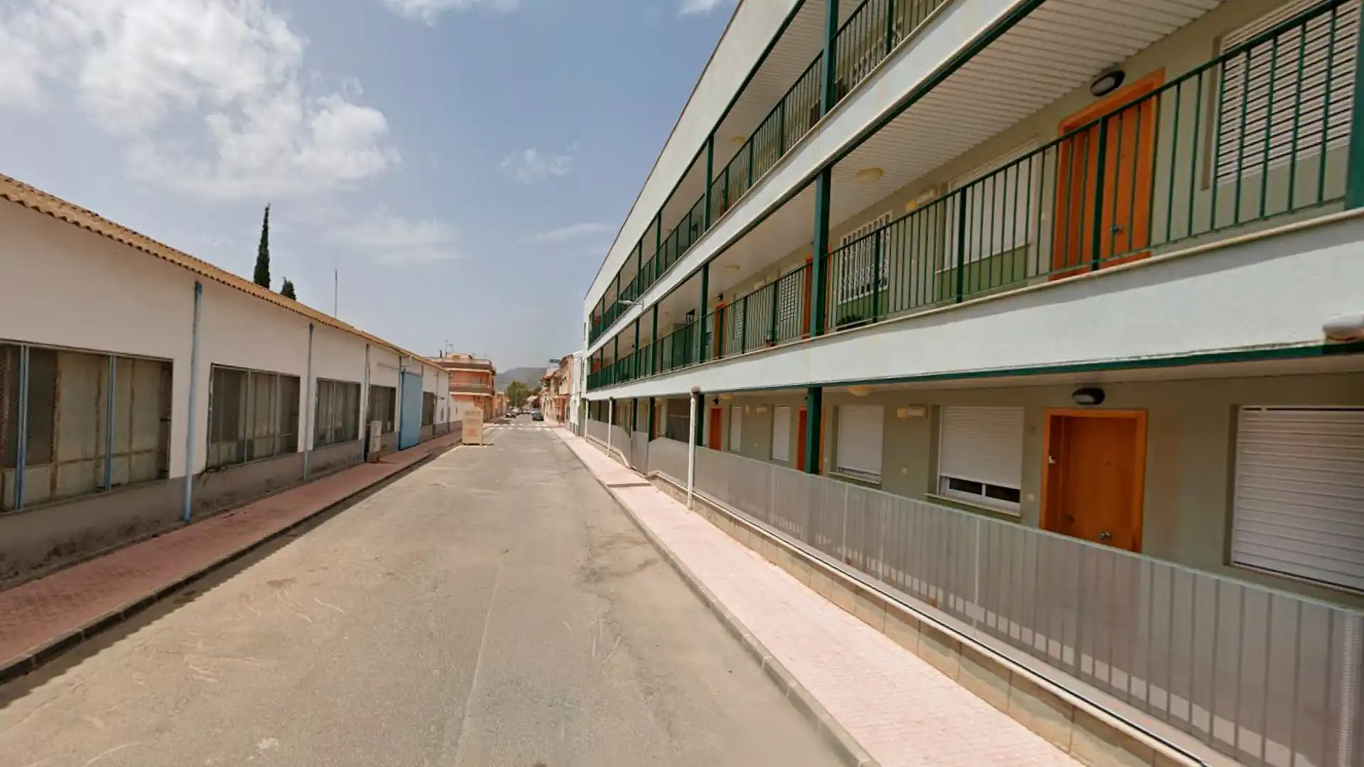 Vista exterior de Garaje en venta en Alhama de Murcia
