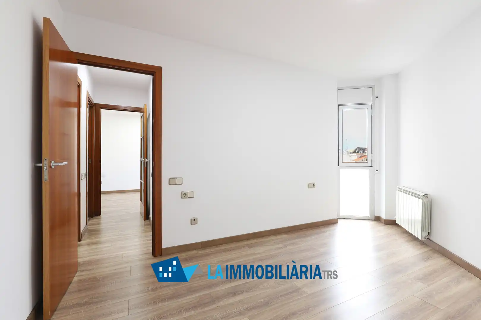 Dormitori de Pis en venda en Terrassa amb Aire condicionat, Calefacció i Balcó