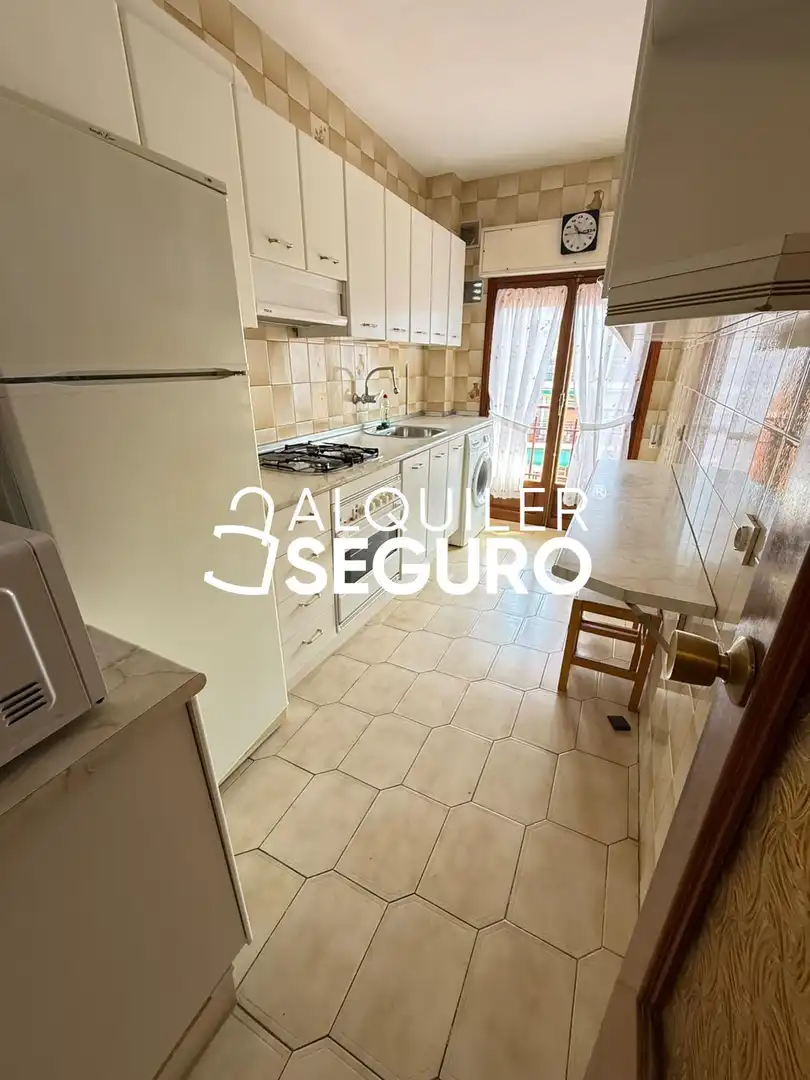 Cocina de Piso de alquiler en Madrid con Aire acondicionado, Calefacción y Terraza