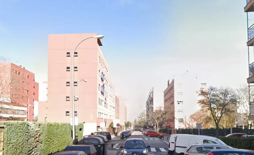 Vista exterior de Piso en venta en  Madrid Capital con Trastero