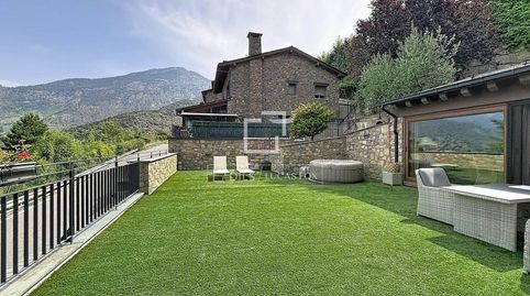 Casa independiente de 4 dormitorios con jardín y garaje tipo box en venta en Aixirivall, Sant Julià, imatge 3