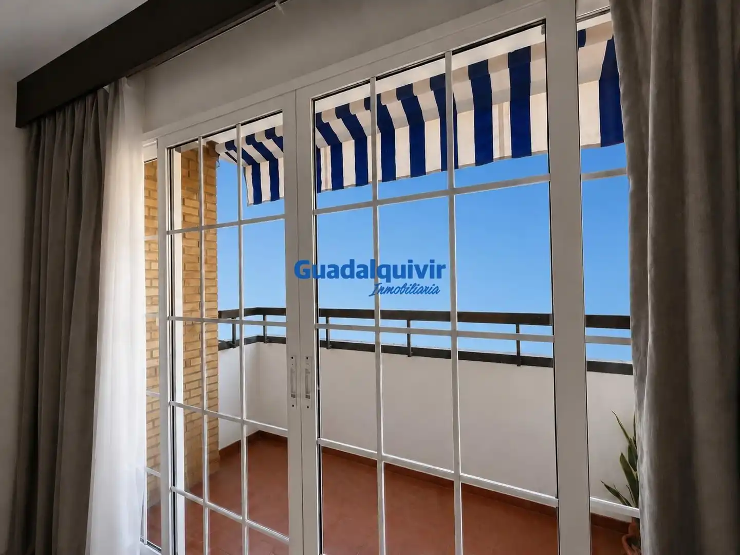 Flat with terrace for sale in Sur, imagen 9