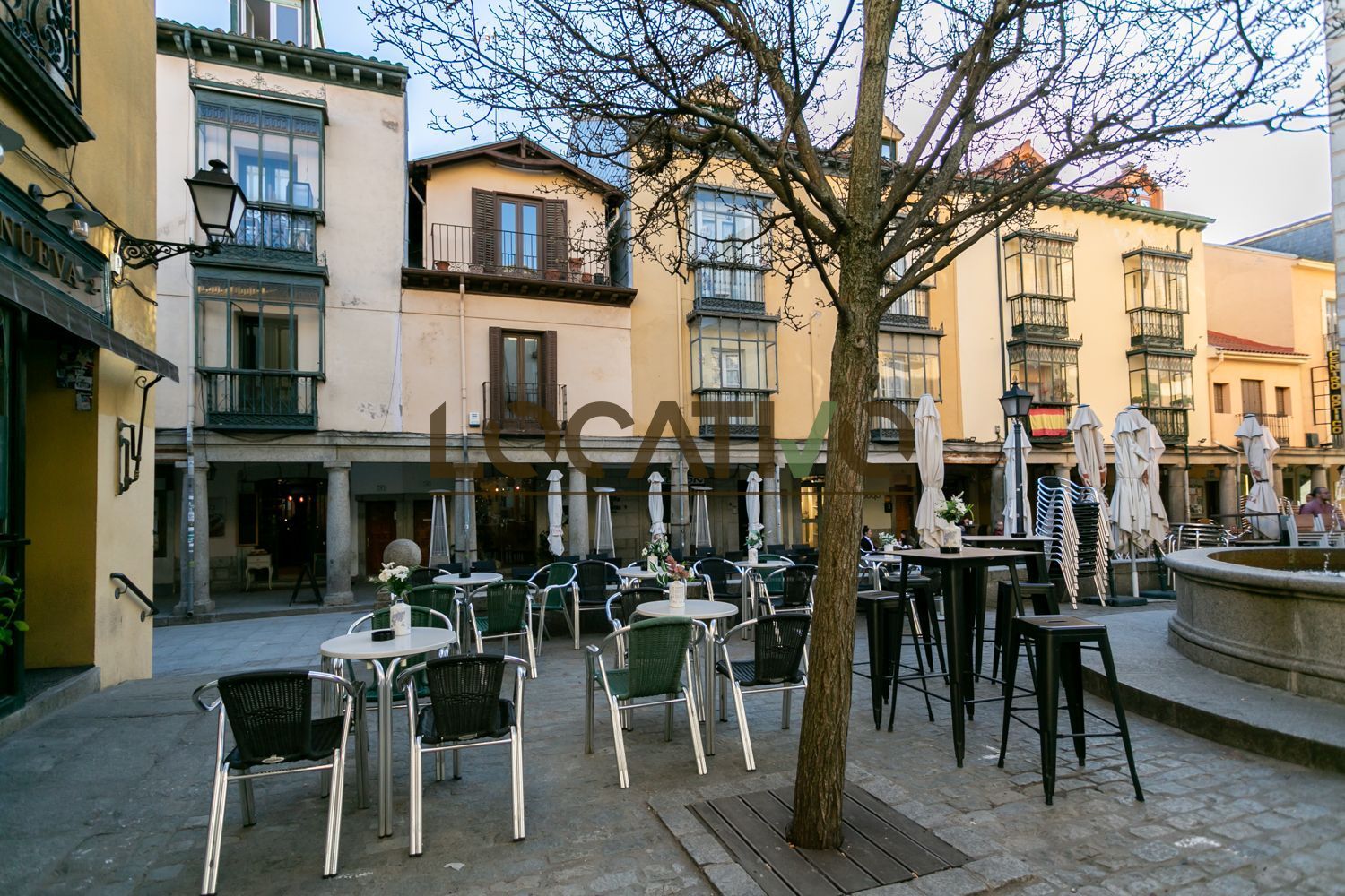 Terraza de Dúplex en venta en San Lorenzo de El Escorial con Calefacción, Terraza y Amueblado