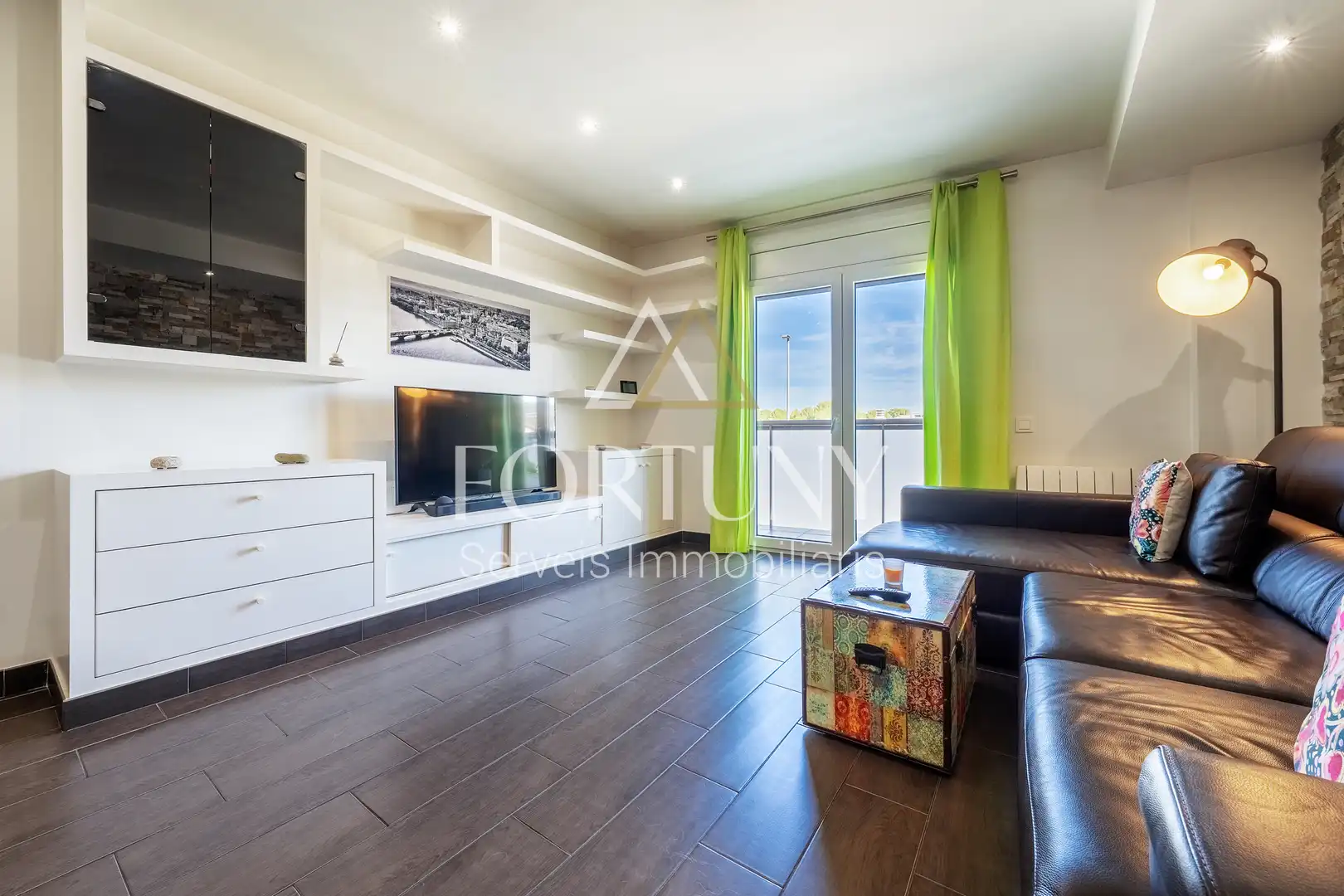 Flat with terrace for sale in Els Pallaresos