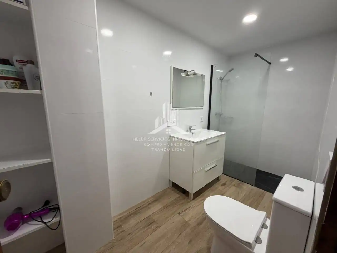 Badezimmer von Wohnung zur Miete in Castellón de la Plana / Castelló de la Plana mit Möbliert und Balkon