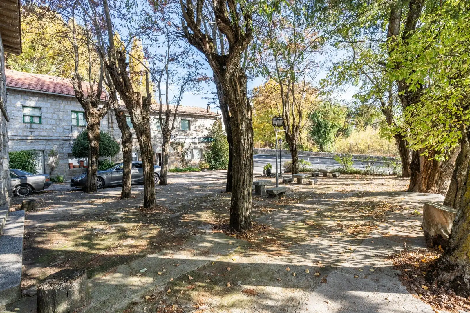Außenansicht von Gebäude zum Verkauf in Guadarrama