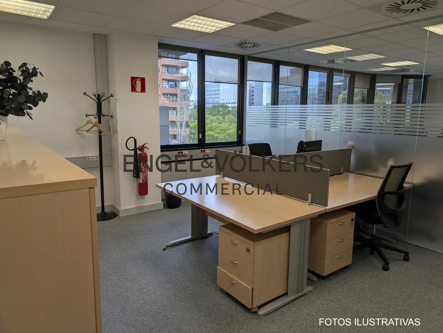 Office for rent in Barcelona  with Air Conditioner