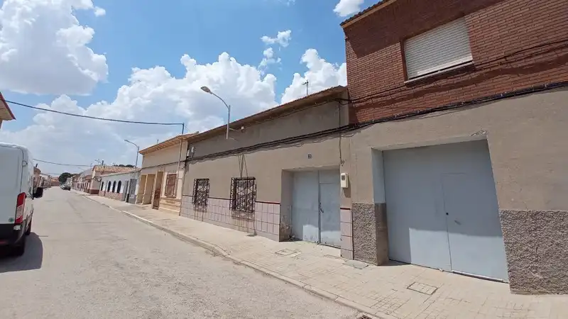 Vista exterior de Casa o chalet en venta en Pedro Muñoz