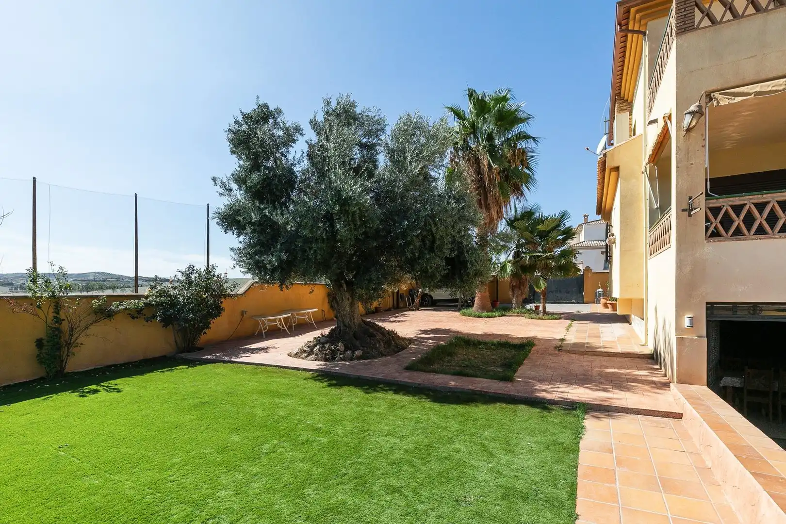 Jardín de Casa o chalet en venta en Las Gabias con Aire acondicionado, Calefacción y Jardín privado