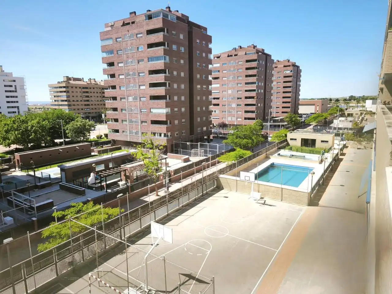 Vista exterior de Piso en venta en Seseña con Aire acondicionado, Calefacción y Parquet