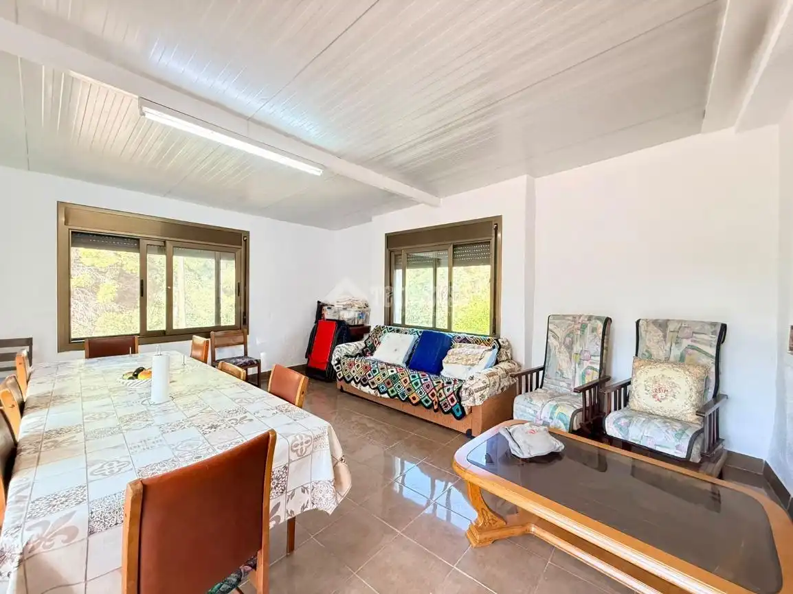 Sala de estar de Casa o chalet en venta en Vilanova i la Geltrú con Aire acondicionado, Terraza y Piscina