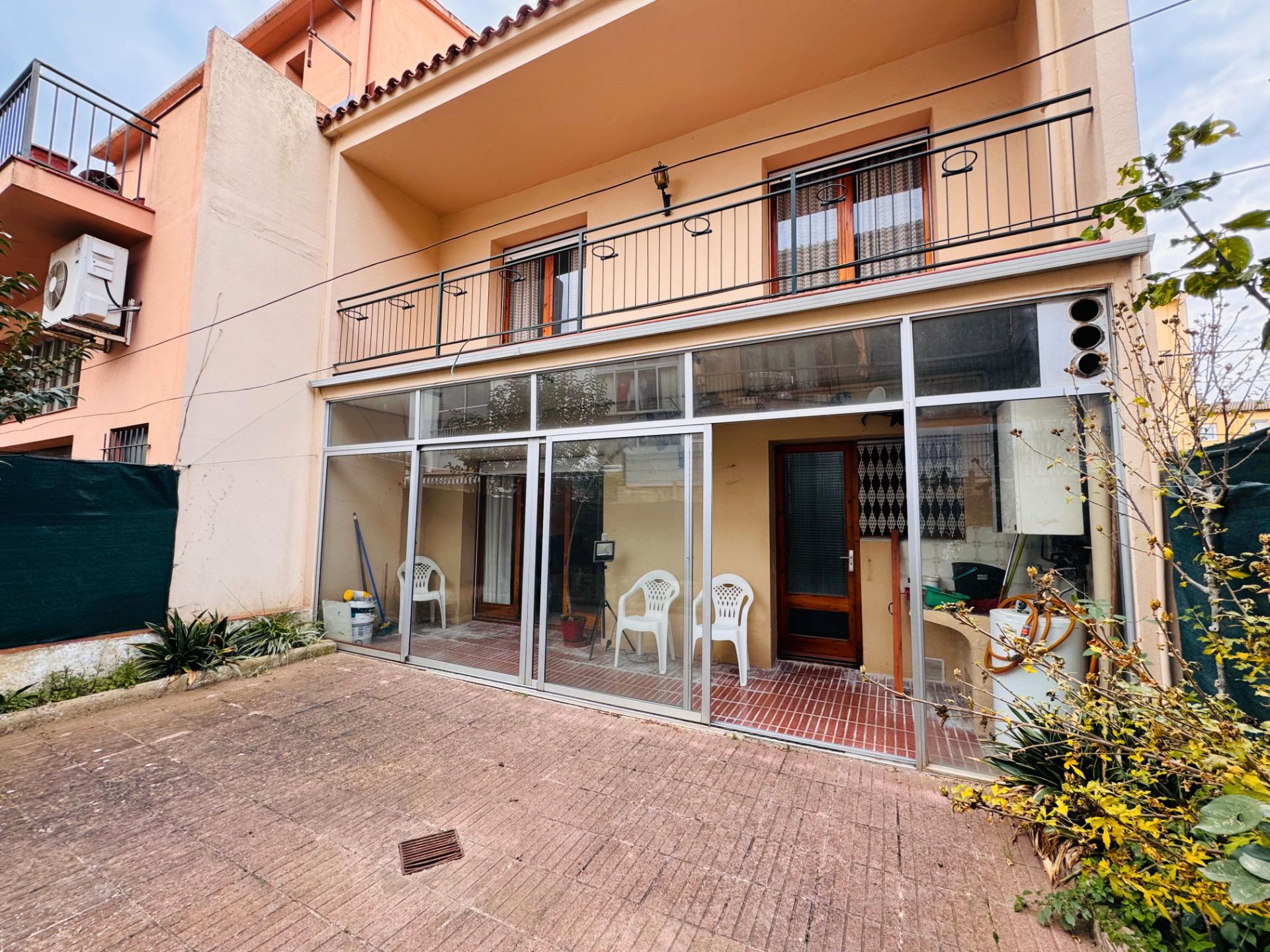 Exterior view of Single-family semi-detached for sale in Llagostera  with Heating and Balcony
