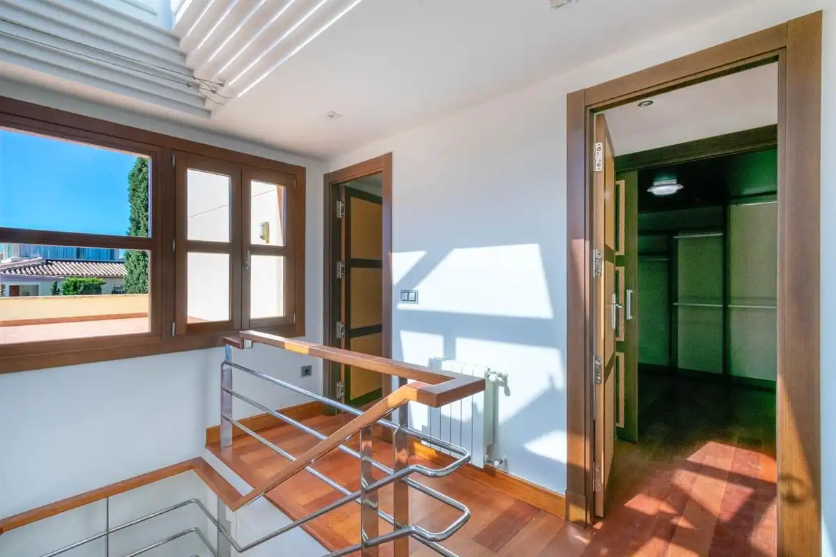 Casa o chalet en venta en L'Alfàs del Pi con Aire acondicionado, Jardín privado y Terraza