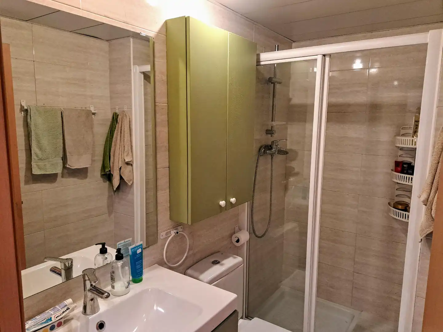 Bany de Pis en venda en Cerdanyola del Vallès amb Aire condicionat, Calefacció i Parquet
