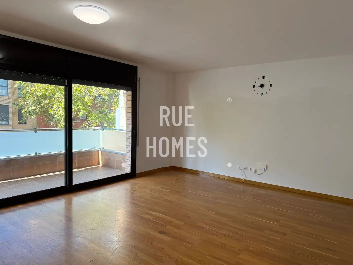 Wohnung mit Aufzug zum Verkauf in Plaça Maria Vinyes 3, imagen 3