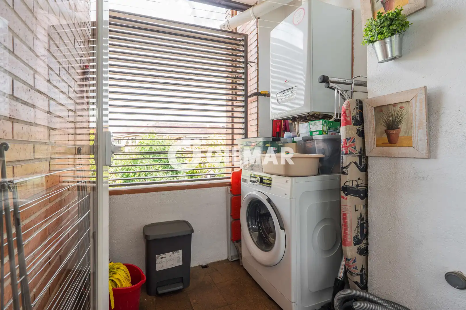 Bedroom of Flat for sale in Pozuelo de Alarcón  with Heating, Private garden and Swimming Pool