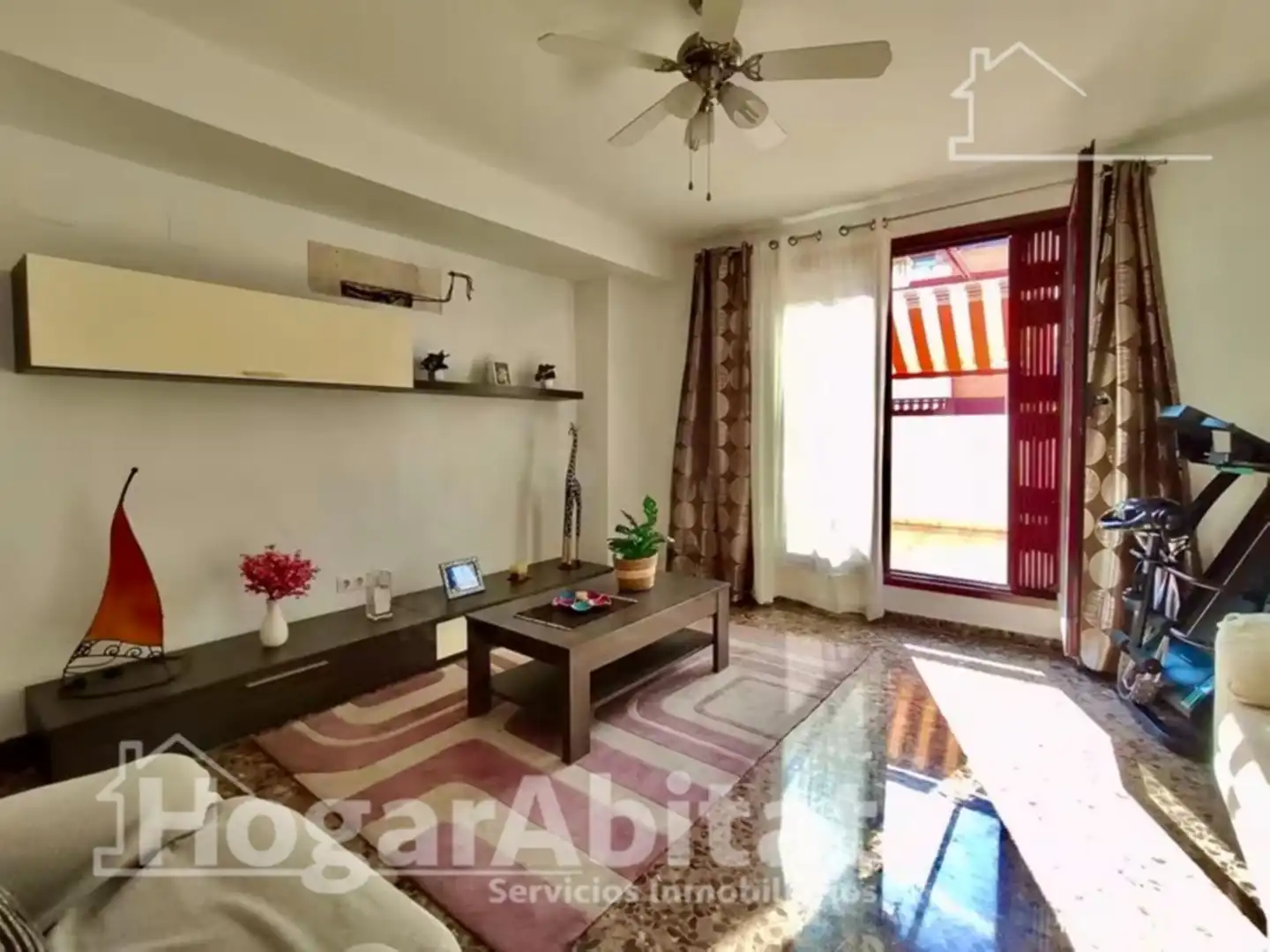 Casa a schiera con terrazza in vendita a Calle Amèrica, imagen 13